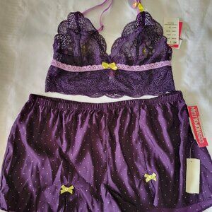 COSMOPOLITAN Medium Pajama Short Small Lace Bra Top NWT Sleepwear
